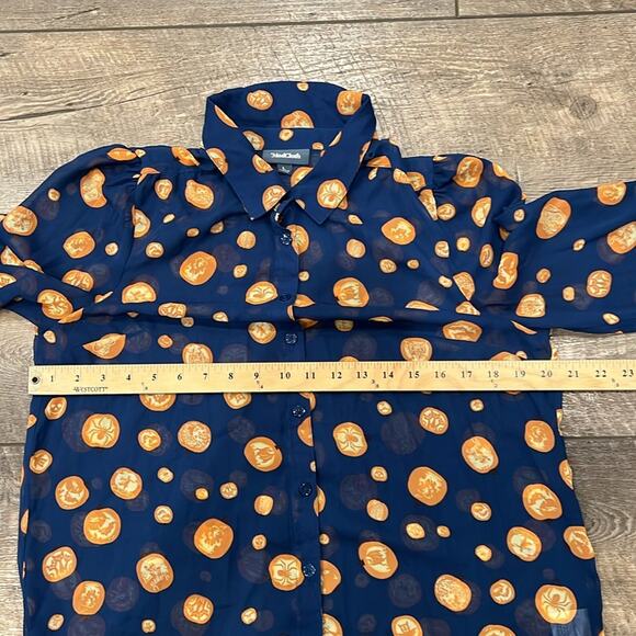 ModCloth Women's Halloween Sheer Long Sleeve Button Down Shirt Size L - Picture 8 of 10